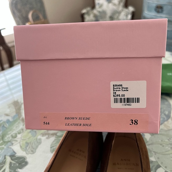 ♥️SOLD♥️ Ann Mashburn Brown Suede Buckle Shoes - Picture 6 of 9